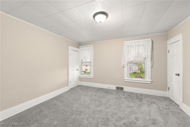 588 Jackson Street, Amherst, OH 44001