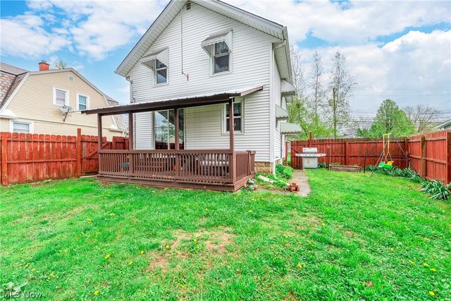 588 Jackson Street, Amherst, OH 44001