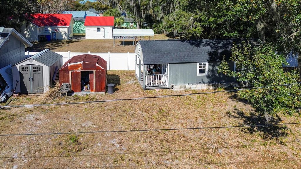 Image 29 of property listing at 823 MISSOURI AVENUE, St Cloud, FL 34769