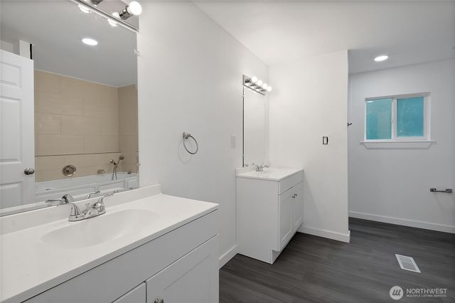 3722 Delphi Road SW, Olympia, WA 98512