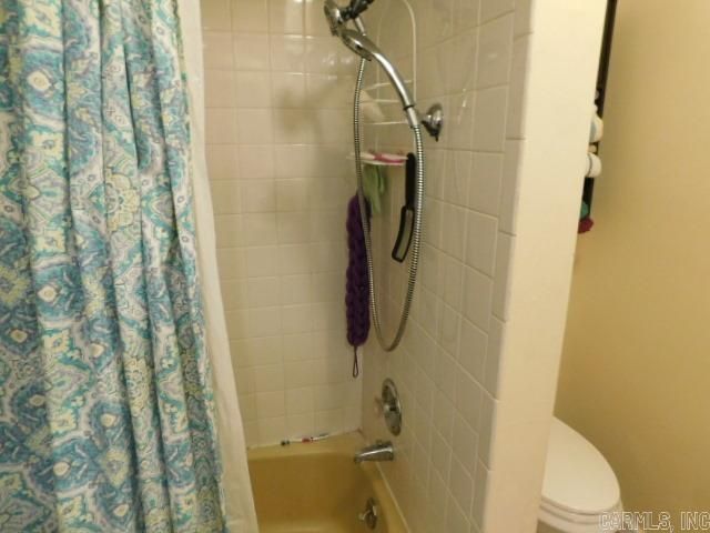 614 E 1st, Mountain Home, AR 72653