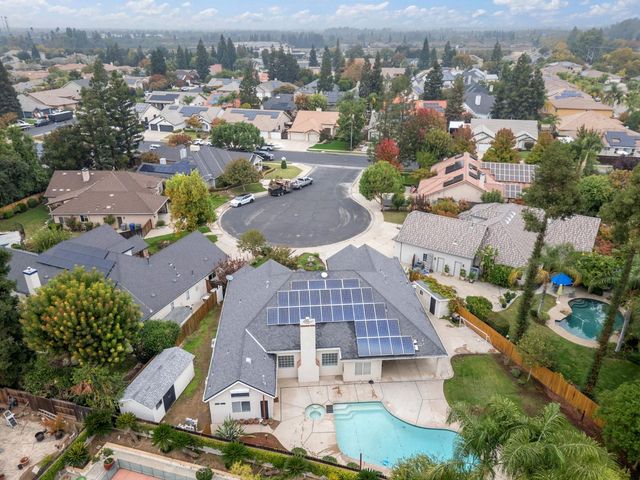 602 Fallbrook Ave, Clovis, CA 93611