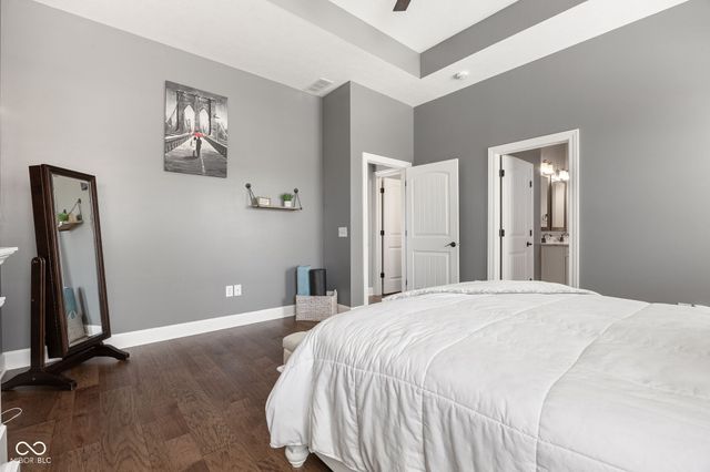 450 1st Avenue SE, Carmel, IN 46032