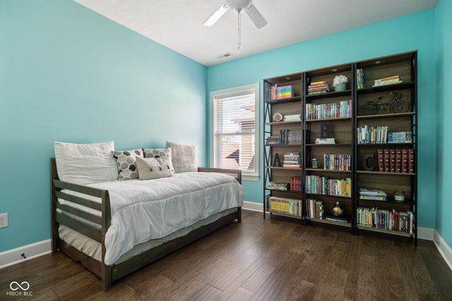 450 1st Avenue SE, Carmel, IN 46032