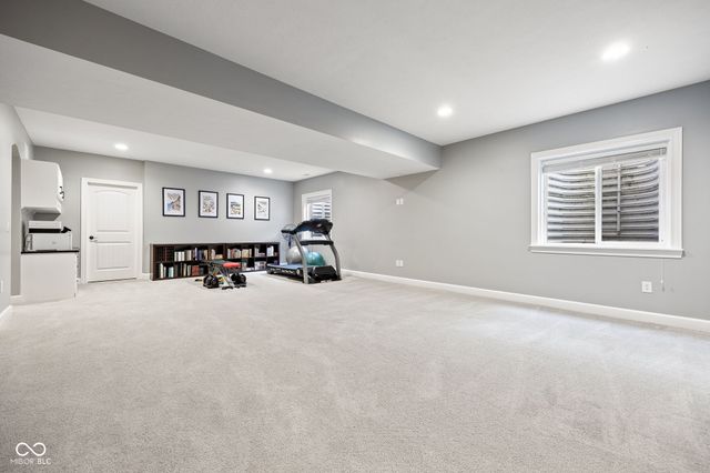 450 1st Avenue SE, Carmel, IN 46032