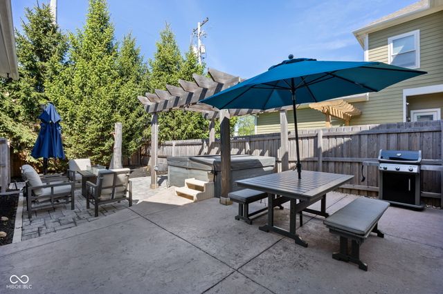 450 1st Avenue SE, Carmel, IN 46032