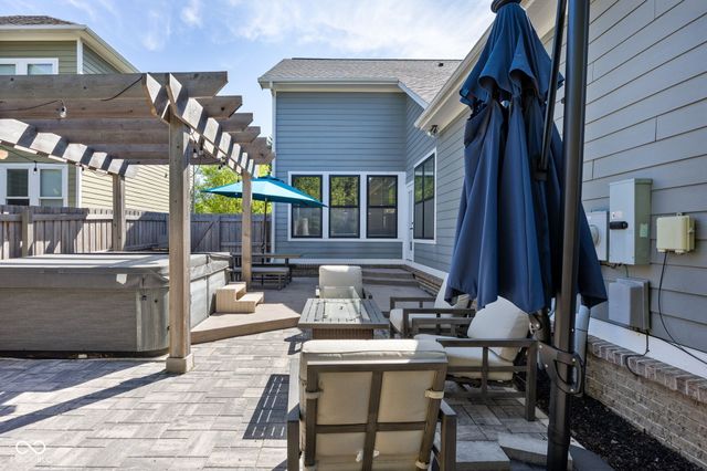 450 1st Avenue SE, Carmel, IN 46032