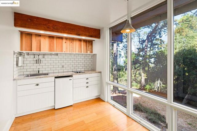 73 Mount Devon Rd, Carmel, CA 93923