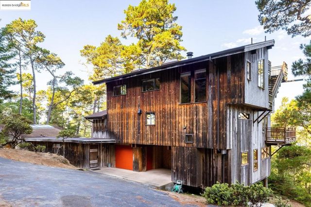 73 Mount Devon Rd, Carmel, CA 93923