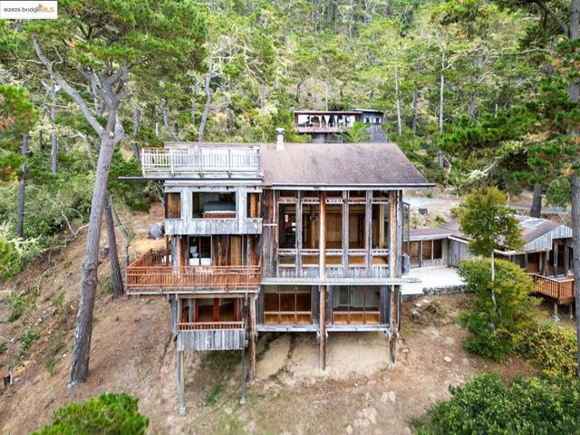 73 Mount Devon Rd, Carmel, CA 93923