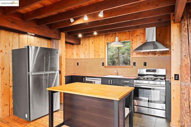 73 Mount Devon Rd, Carmel, CA 93923