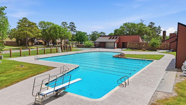 18703 Aquatic Drive, Humble, TX 77346