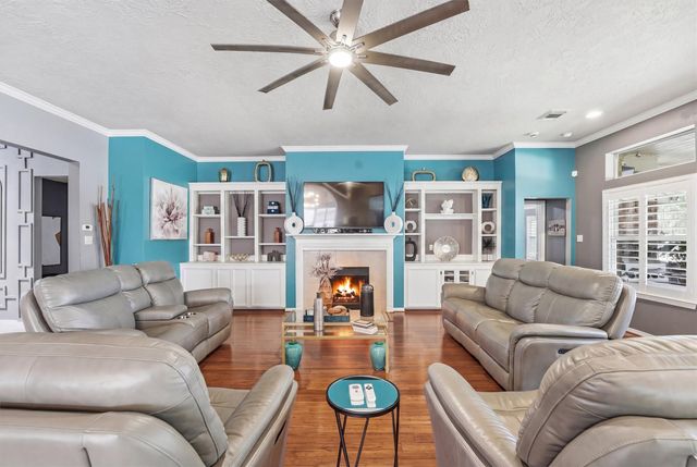 18703 Aquatic Drive, Humble, TX 77346