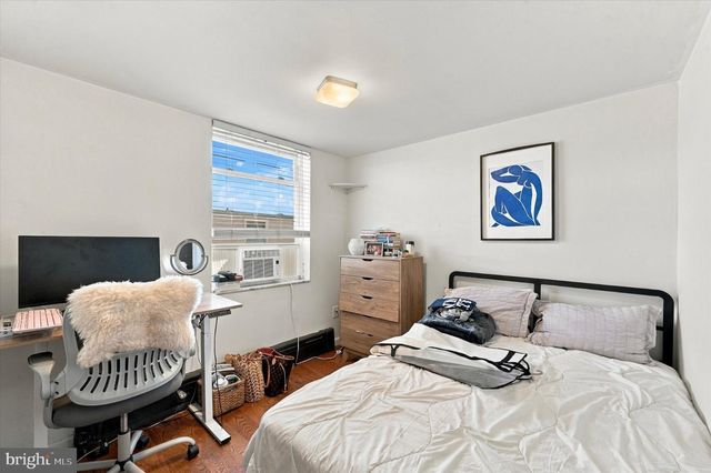 1931 S ISEMINGER ST, Philadelphia, PA 19148