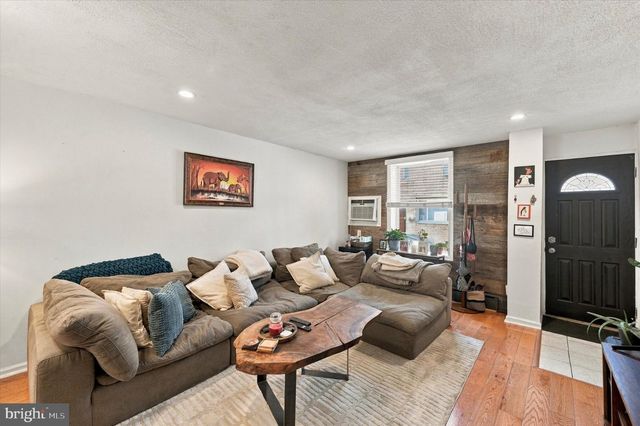 1931 S ISEMINGER ST, Philadelphia, PA 19148