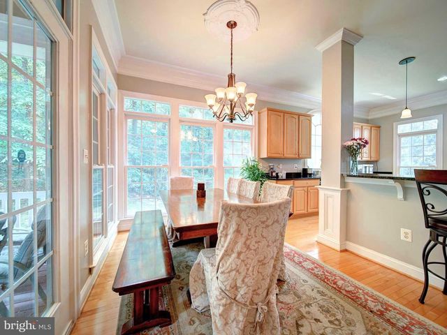 9205 FOREST GREENS DR, Lorton, VA 22079