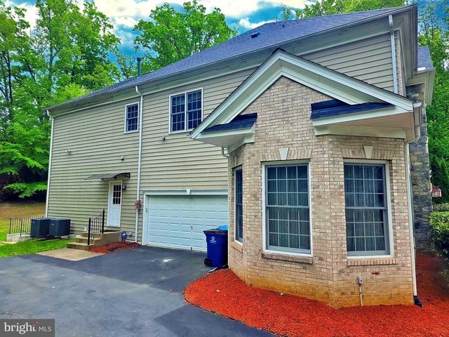 9205 FOREST GREENS DR, Lorton, VA 22079