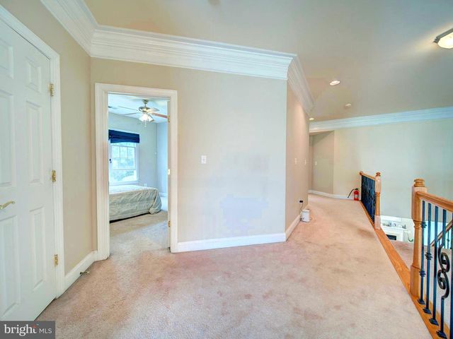 9205 FOREST GREENS DR, Lorton, VA 22079