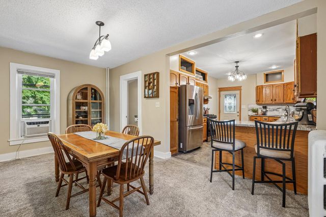 302 Wyoming Street E, Saint Paul, MN 55107