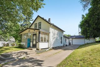 302 Wyoming Street E, Saint Paul, MN 55107