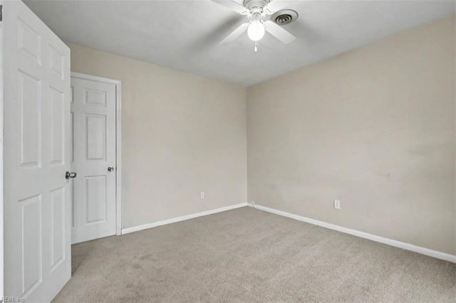 3805 Plaza TRL S, Virginia Beach, VA 23452