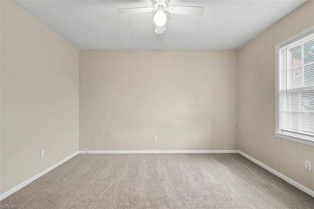 3805 Plaza TRL S, Virginia Beach, VA 23452