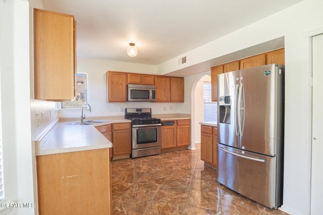 1497 DUNLIN Place, El Paso, TX 79928