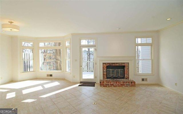 128 River Ridge Lane, Roswell, GA 30075