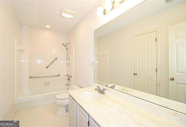 128 River Ridge Lane, Roswell, GA 30075