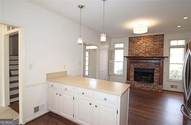 128 River Ridge Lane, Roswell, GA 30075