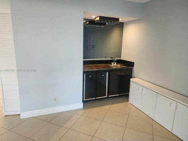 537 N University Dr 71, Plantation, FL 33324