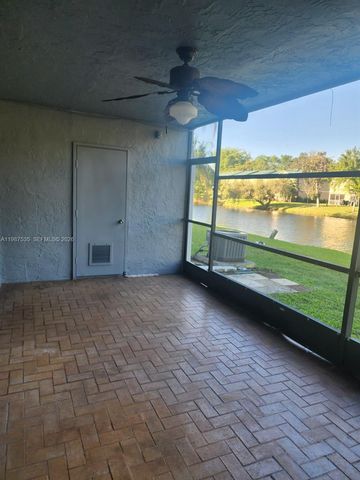 537 N University Dr 71, Plantation, FL 33324