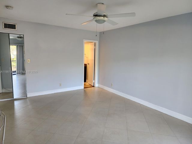 537 N University Dr 71, Plantation, FL 33324