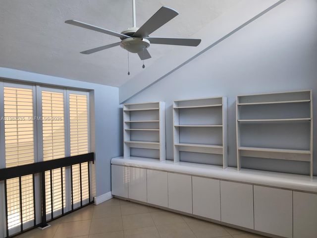 537 N University Dr 71, Plantation, FL 33324