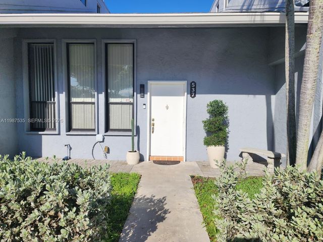 537 N University Dr 71, Plantation, FL 33324