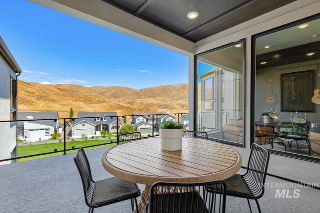 6062 E Marmount, Boise, ID 83716