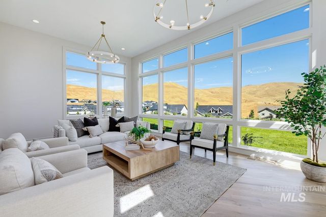 6062 E Marmount, Boise, ID 83716