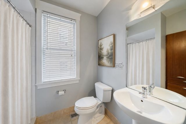 618-620 E. Third St. 1, Boston, MA 02127