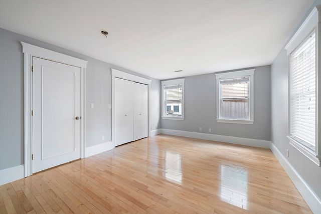 618-620 E. Third St. 1, Boston, MA 02127