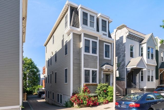 618-620 E. Third St. 1, Boston, MA 02127