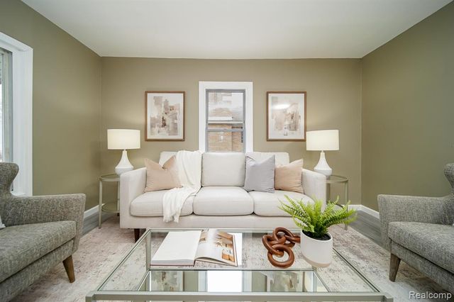 7244 Fisher Avenue, Warren, MI 48091