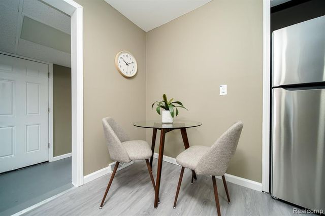 7244 Fisher Avenue, Warren, MI 48091