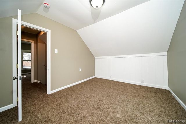 7244 Fisher Avenue, Warren, MI 48091