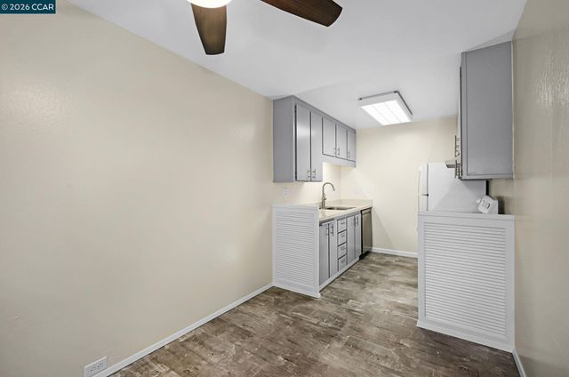1246 Walker Ave 210, Walnut Creek, CA 94596