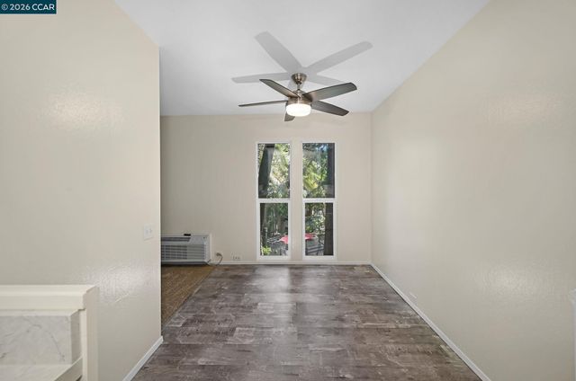 1246 Walker Ave 210, Walnut Creek, CA 94596