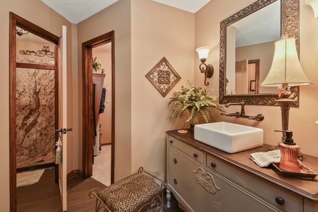 901 N Rodeo Court, Nixa, MO 65714