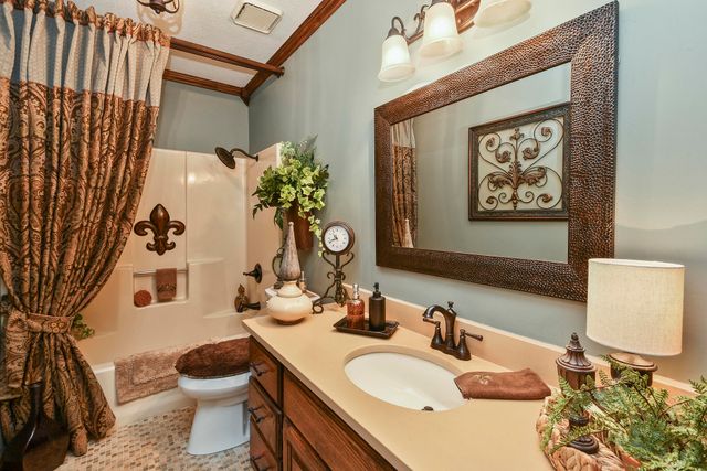 901 N Rodeo Court, Nixa, MO 65714