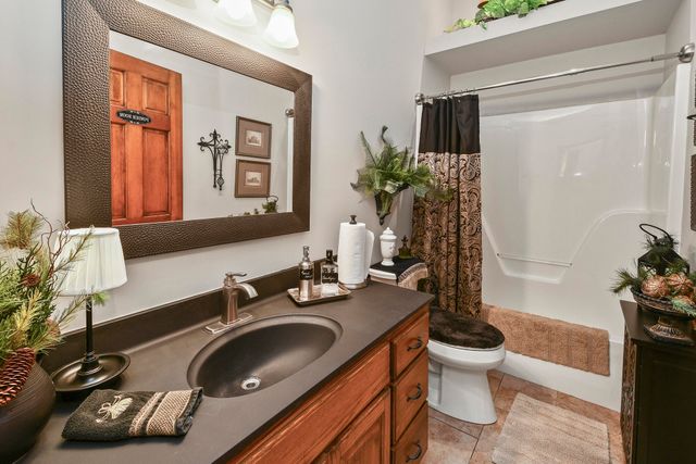 901 N Rodeo Court, Nixa, MO 65714