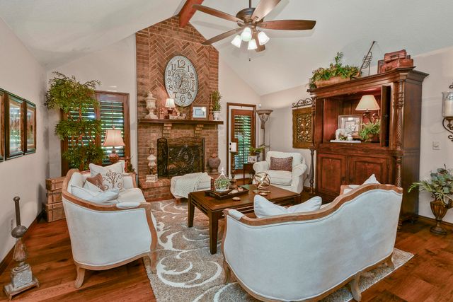 901 N Rodeo Court, Nixa, MO 65714