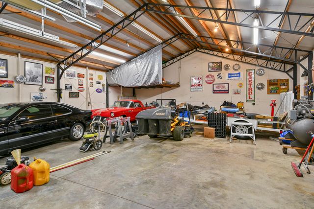 901 N Rodeo Court, Nixa, MO 65714